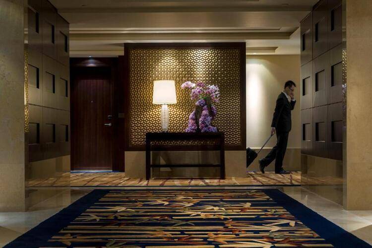 Four Seasons Hotel