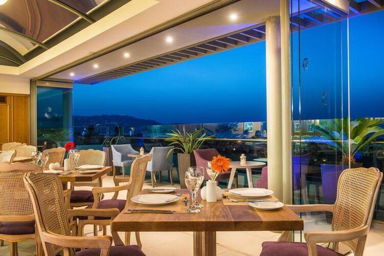 Castello City Hotel