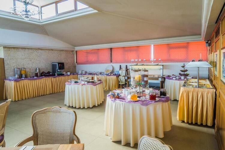 Castello City Hotel