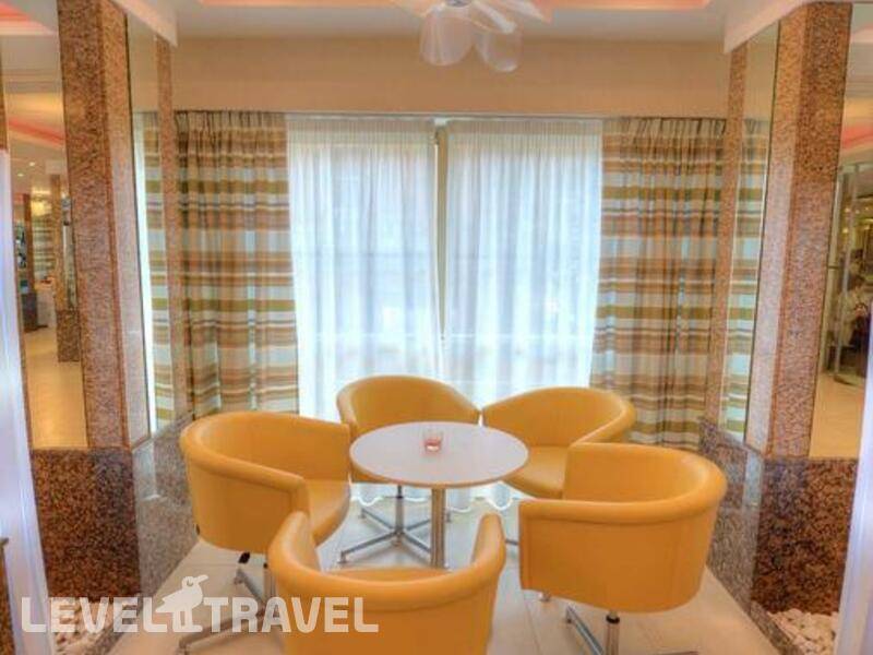 Фотография Alexandra Hotel