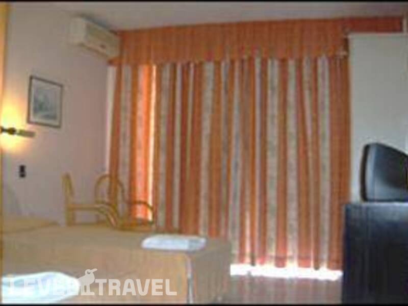 Фотография Relax Inn Hotel