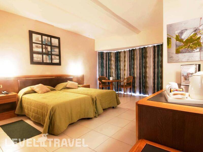 Фотография Diplomat Hotel Фотография Diplomat Hotel