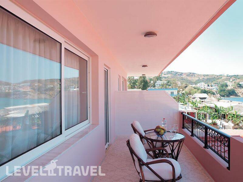 Фотография Niriides Beach Hotel