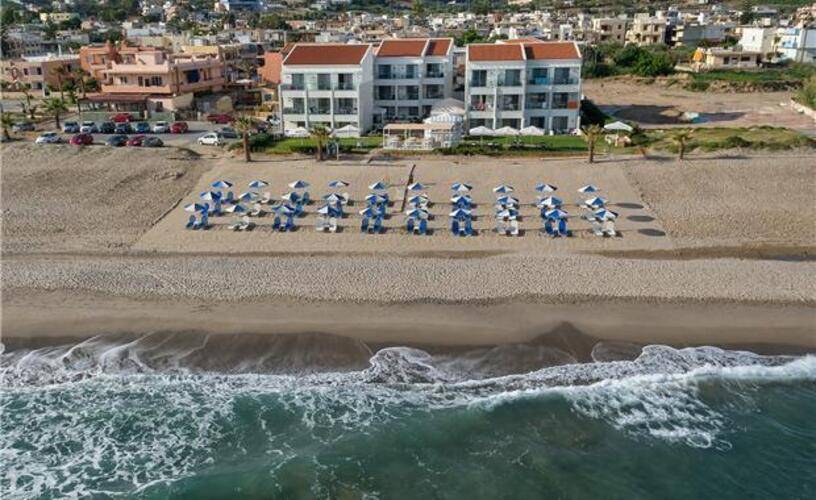 Iperion Beach 3★, Ретимно