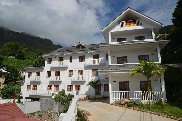 Hilltop Boutique Hotel