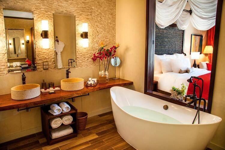 Story Seychelles (Ex.The H Resort Beau Vallon Beach)