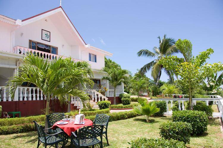 Le Relax Hotel & Restaurant
