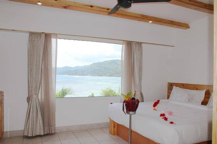Le Relax Hotel & Restaurant