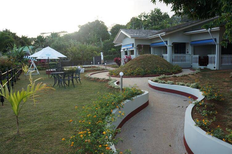 Le Relax Hotel & Restaurant