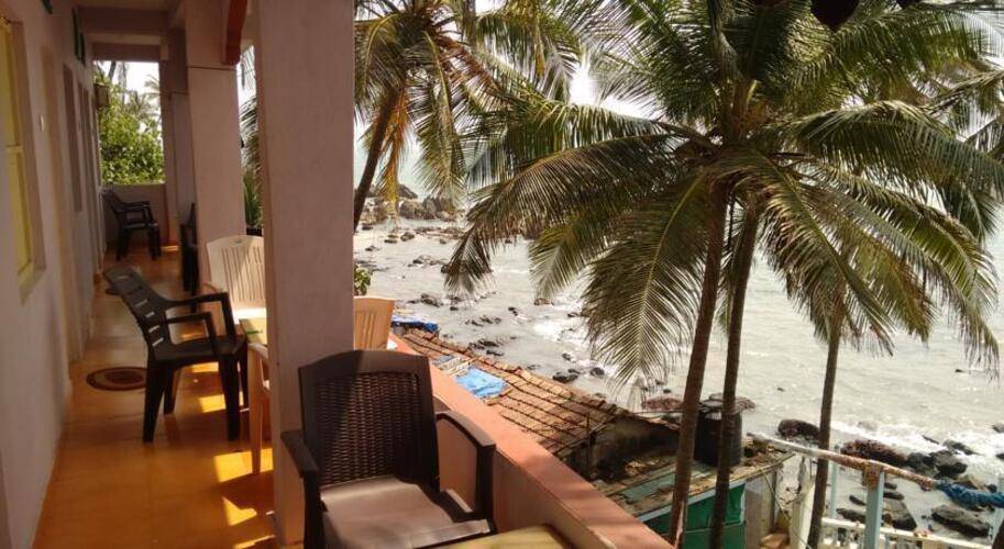Om Ganesh Guest House