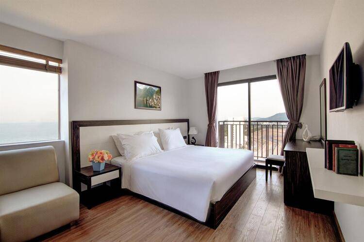 The Sol Hotel (Ex. An Vista)