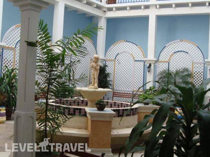 Фотография E Barcelona Hotel