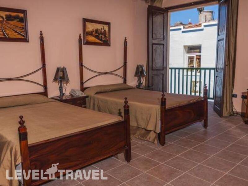 Фотография E Camino De Hierro Hotel