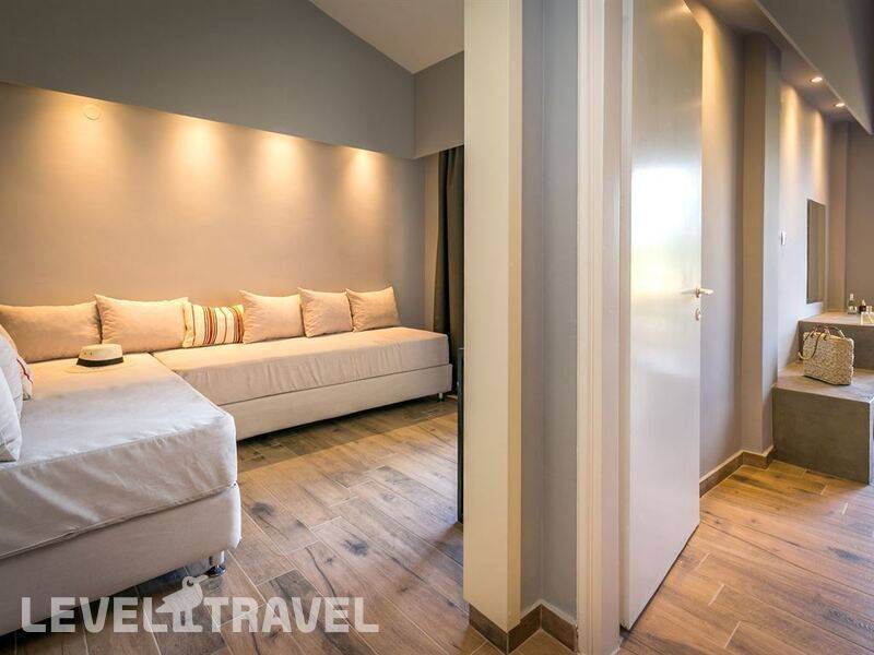 Фотография Trypiti Hotel & Suites (Ex. Trypiti Bungalows)