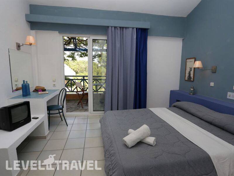 Фотография Trypiti Hotel & Suites (Ex. Trypiti Bungalows)