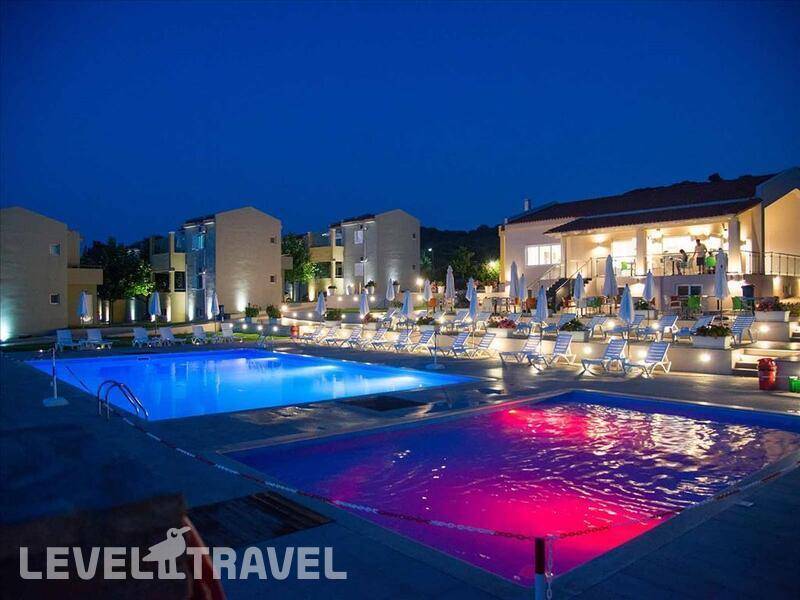 Фотография Fournia Village Apartments