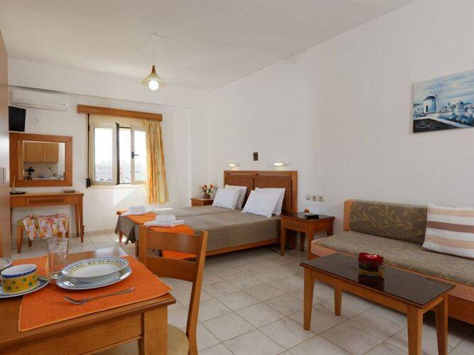 Fotis Studios Apartments