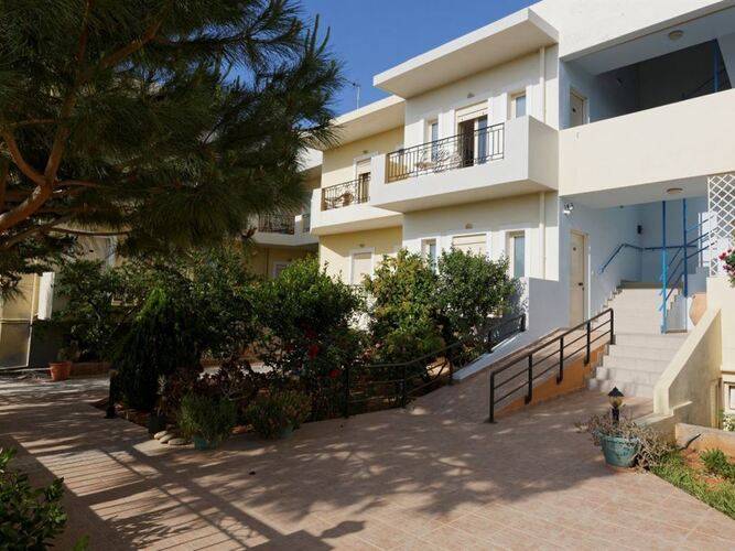 Fotis Studios Apartments