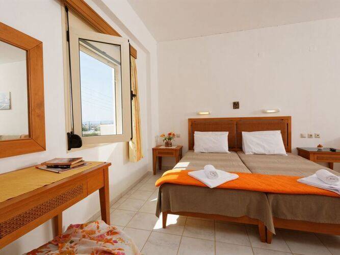 Fotis Studios Apartments