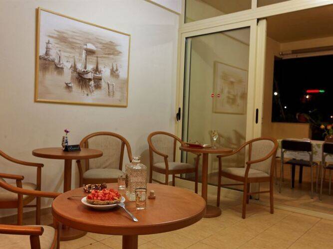 Fotis Studios Apartments