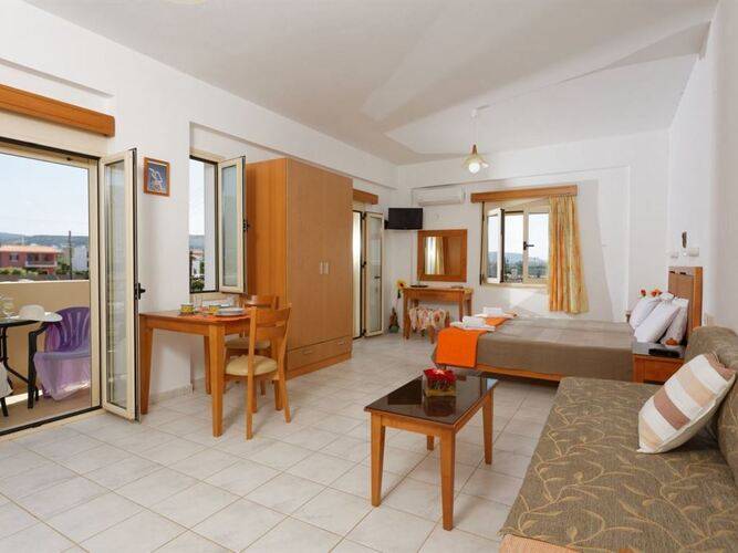 Fotis Studios Apartments