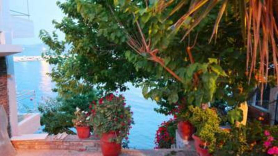 Porto Evia Boutique Hotel