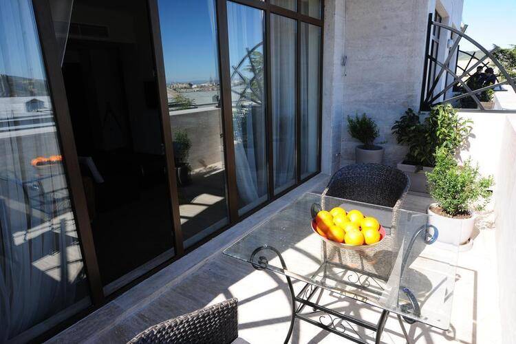 Citrus Hotel