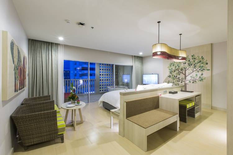 Ramada By Wyndham Phuket Deevana