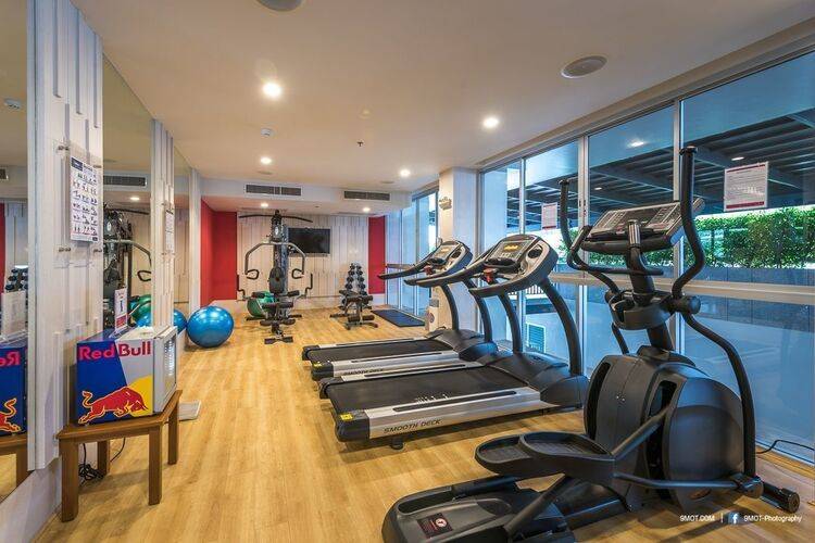 Ramada By Wyndham Phuket Deevana