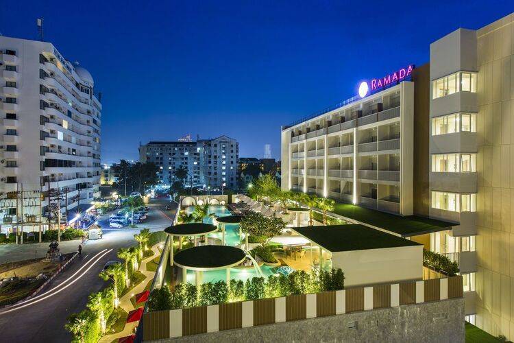 Ramada By Wyndham Phuket Deevana
