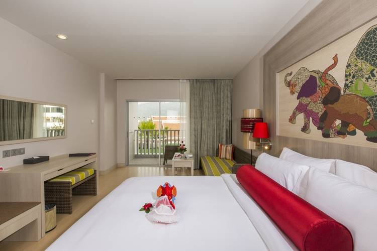 Ramada By Wyndham Phuket Deevana