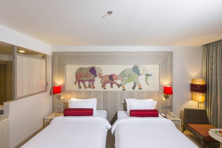 Ramada By Wyndham Phuket Deevana