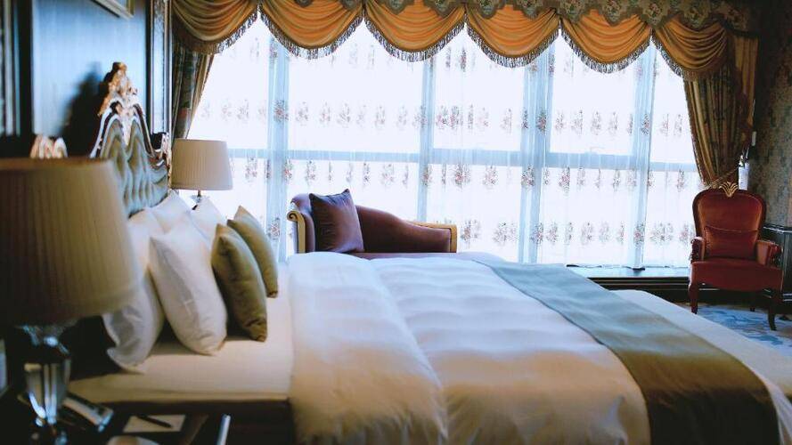 Hotels & Preference Hualing Tbilisi