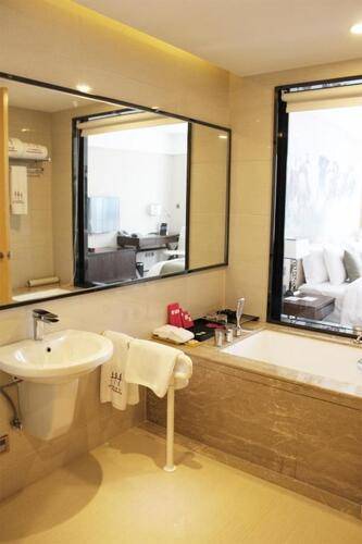 Hotels & Preference Hualing Tbilisi