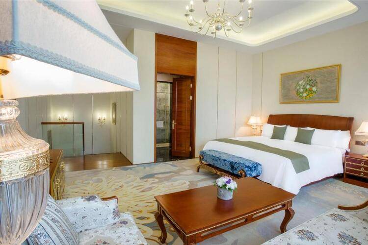Hotels & Preference Hualing Tbilisi