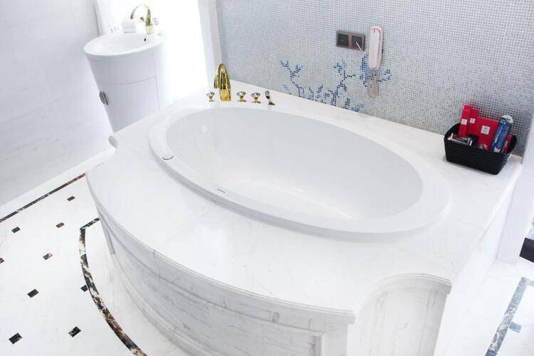 Hotels & Preference Hualing Tbilisi
