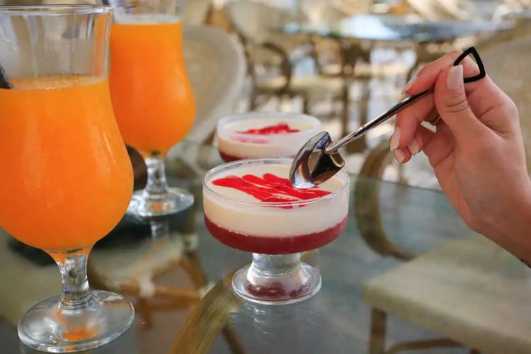 Cameo Hotel