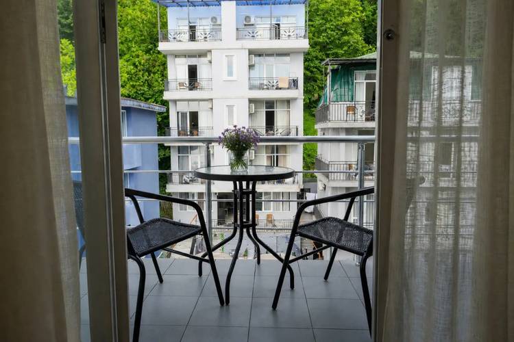 Cameo Hotel