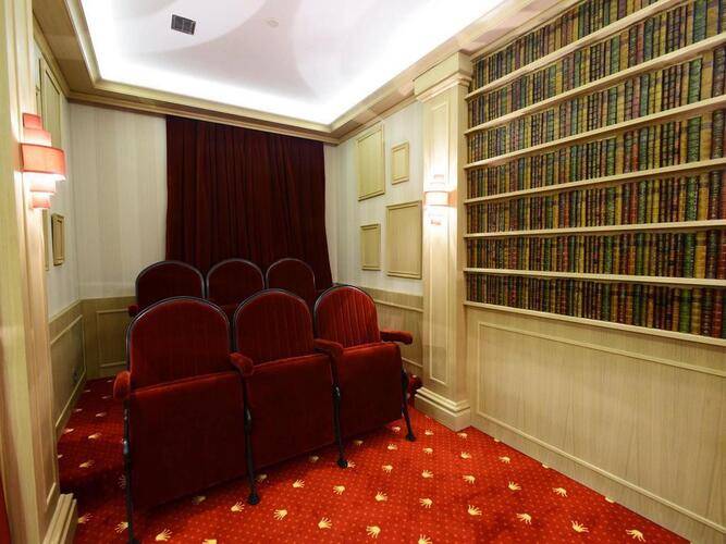 Crowne Plaza Borjomi