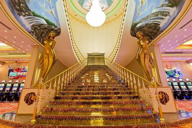 Jrw Welmond Hotel & Casino (Ex.Leogrand Hotel & Casino Batumi)