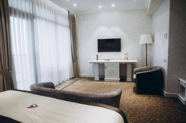 Colosseum Marina Hotel