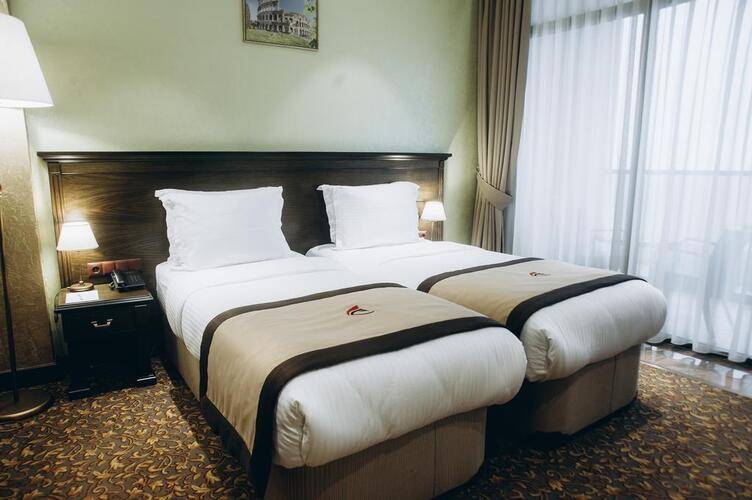 Colosseum Marina Hotel