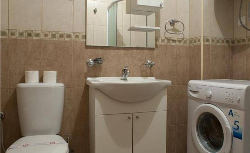 Jovan Apartments