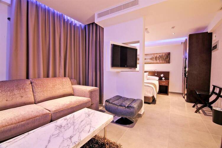 Achilleos City Hotel