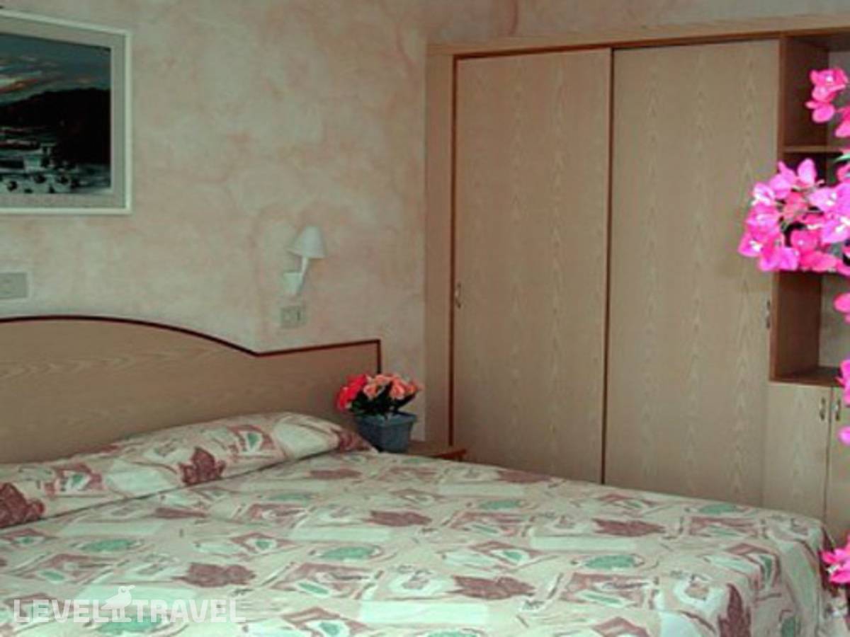 Изображение отеля 2