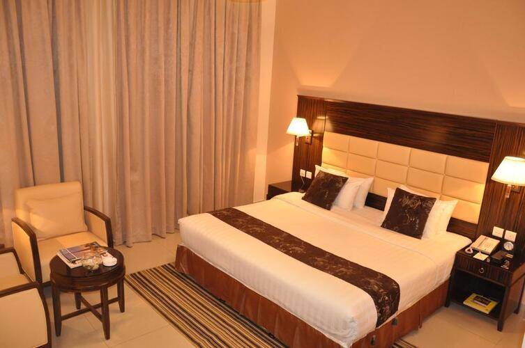 Fortune Royal Hotel