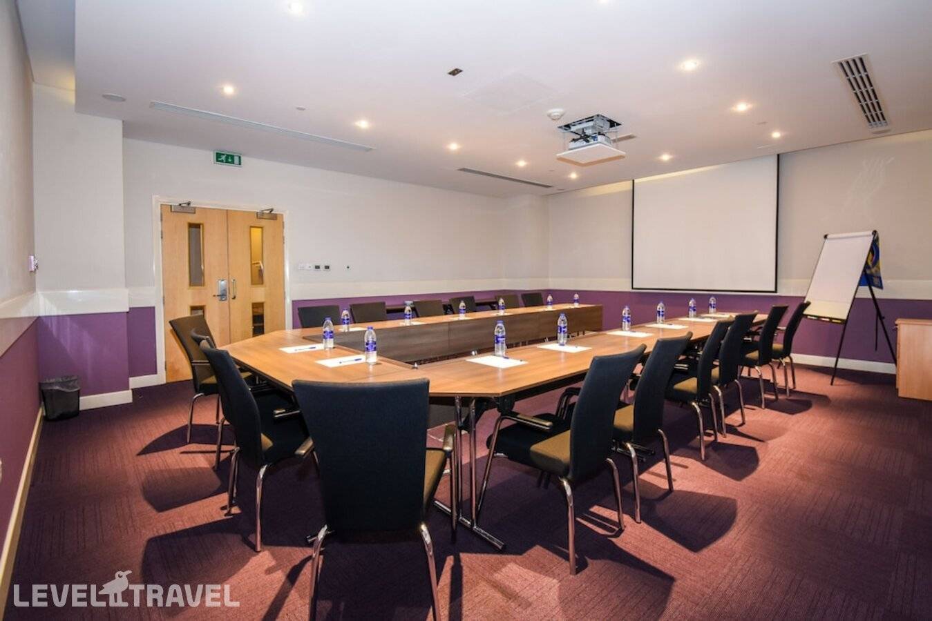 фотографии отеля Premier Inn Dubai Investments Park в ОАЭ(Джебель-Али) - фото №38