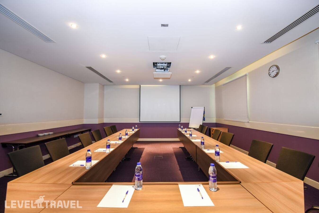 фотографии отеля Premier Inn Dubai Investments Park в ОАЭ(Джебель-Али) - фото №35