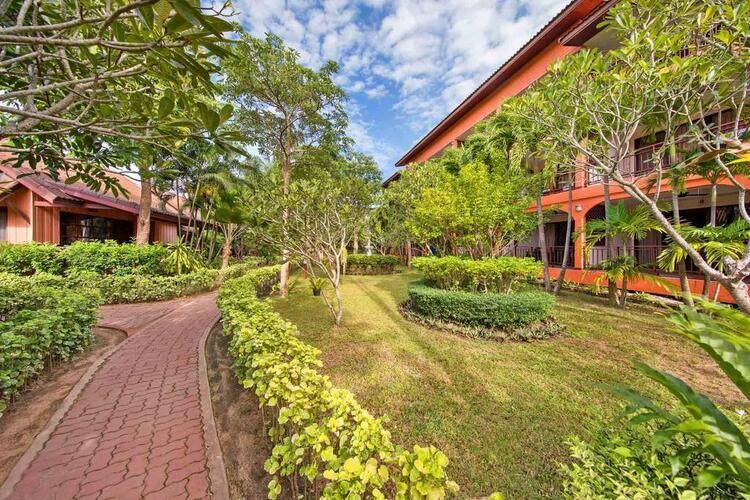 Pinnacle Resort Samui