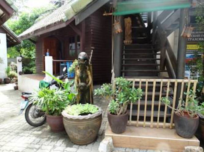 Naithon Beach Resort